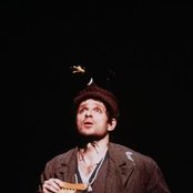 Simon Keenlyside - List pictures