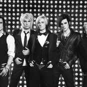 Cinema Bizarre - List pictures