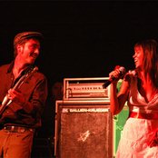 Bomba Estéreo - List pictures