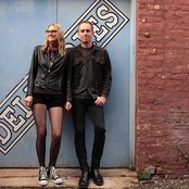 The Both - List pictures