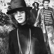 Pip Proud - List pictures