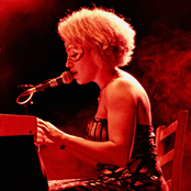 Martina Topley-bird - List pictures