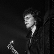 Iommi - List pictures