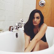 Raven Felix - List pictures