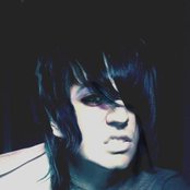 Joel Faviere - List pictures