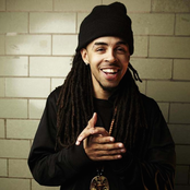 Dee-1 - List pictures