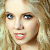 Danielle Bradbery - List pictures