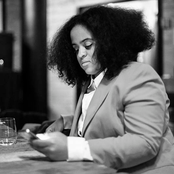 Seinabo Sey - List pictures