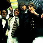 Barclay James Harvest - List pictures