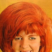 Cilla Black - List pictures