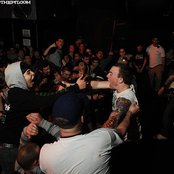 Outbreak - List pictures