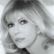 Nancy Sinatra - List pictures
