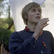 Johnny Flynn - List pictures
