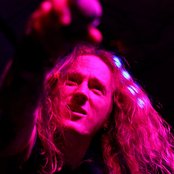 Dangerous Toys - List pictures