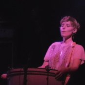 Caroline Weeks - List pictures