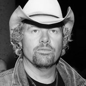 Toby Keith - List pictures
