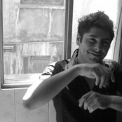 Kuervos Del Sur - List pictures