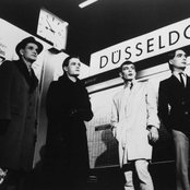 Kraftwerk - List pictures