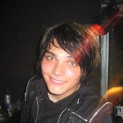 Gerard Way - List pictures