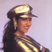 Selena - List pictures