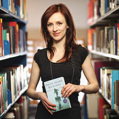 Sarah Slean - List pictures