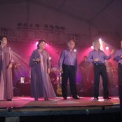 El Consorcio - List pictures