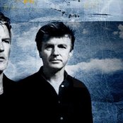 Finn Brothers - List pictures