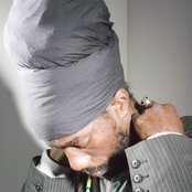 Sizzla - List pictures