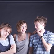 Palms On Fire - List pictures