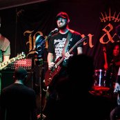 Broken & Burnt - List pictures