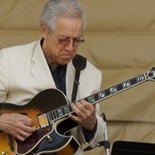 Kenny Burrell - List pictures