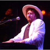 Jon Cleary - List pictures
