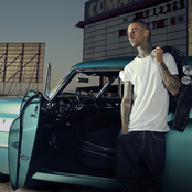 Travis Barker - List pictures