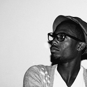 B.o.b. - List pictures