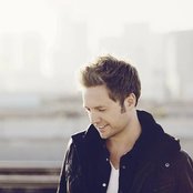 Nick Howard - List pictures