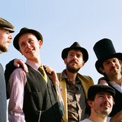 Alma - List pictures