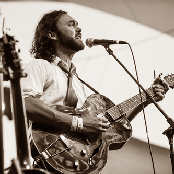 Shakey Graves - List pictures