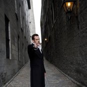 Garou - List pictures