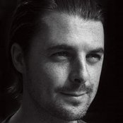 Axwell - List pictures