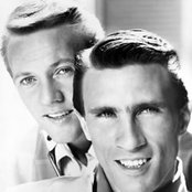 The Righteous Brothers - List pictures