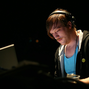 The Field - List pictures