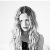 Christina Rosenvinge - List pictures