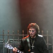 Tony Iommi - List pictures