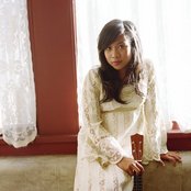 Zee Avi - List pictures