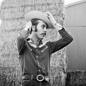 Daniel Romano - List pictures