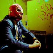 Mexicans With Guns - List pictures