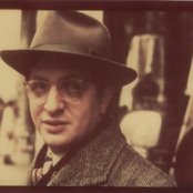 Bernard Herrmann - List pictures