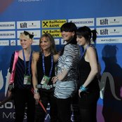 Sinead Mulvey & Black Daisy - List pictures