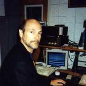 Mike Pinder - List pictures