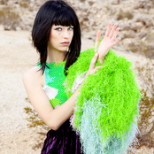 Kimbra - List pictures